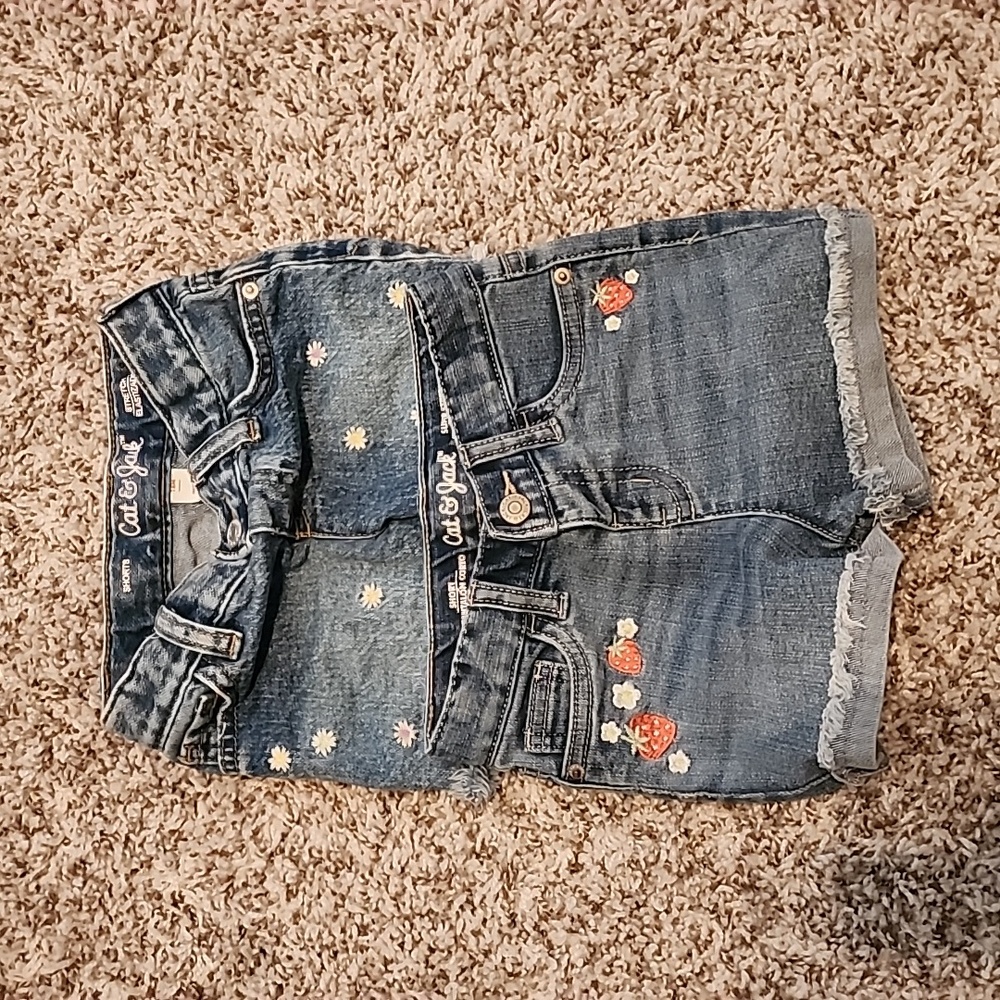 Cat & Jack, Set Of 2 Jean Shorts, Size 18 months, Great Condition